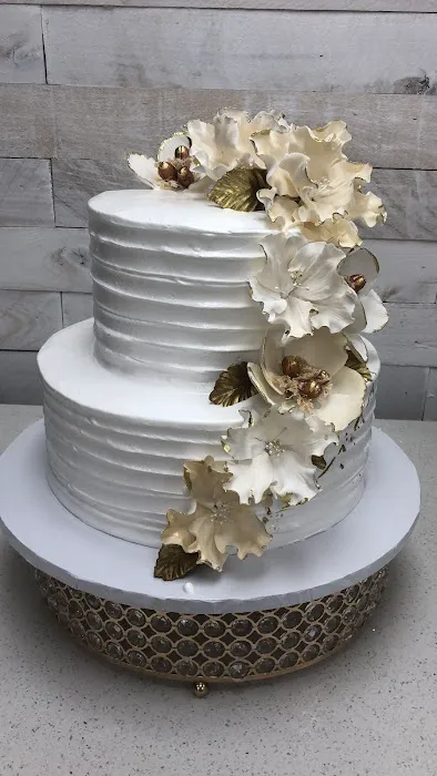 Lucy By Marina Bakery Picture 8