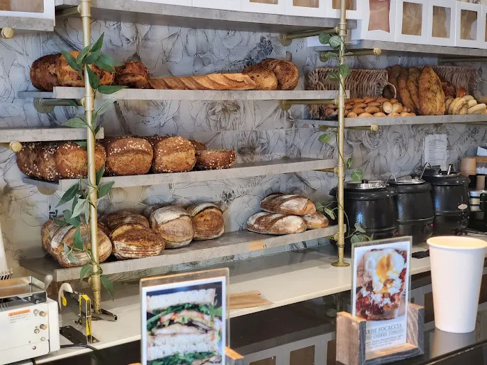 Patis Bakery Picture 4