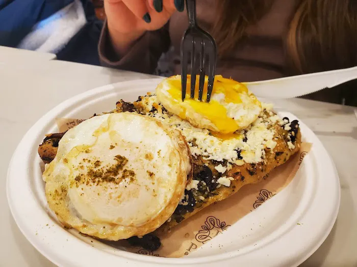 Patis Bakery Picture 9