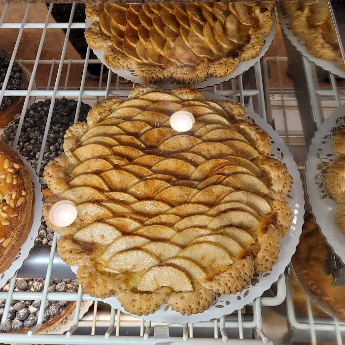 Malverne Pastry Shop Picture 9