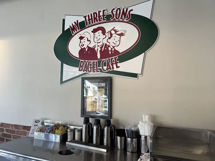 My Three Sons Bagel Cafe (Nassau Blvd) Picture 4