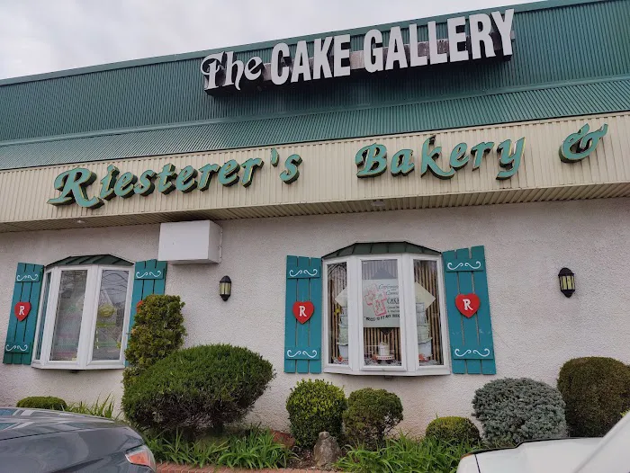 Riesterer's Bakery Picture 5