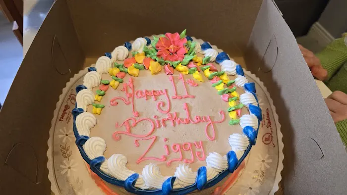 Riesterer's Bakery Picture 7