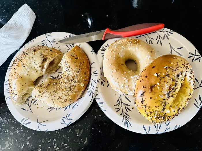 Bagel & Bialys Picture 3
