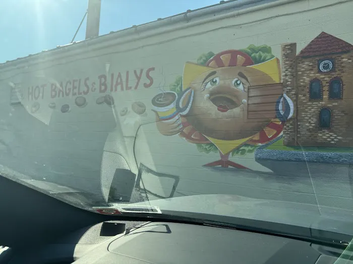 Bagel & Bialys Picture 10