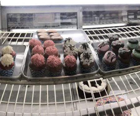 Sweet To Lick vegan bakery
