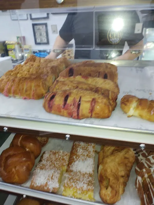 CHANO'S FRESH BREAD Picture 7