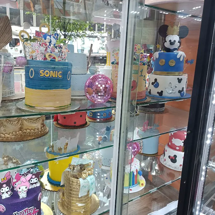Capri Cakes Picture 10