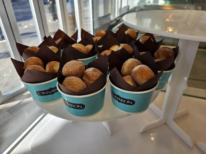 Cinnabon Picture 9