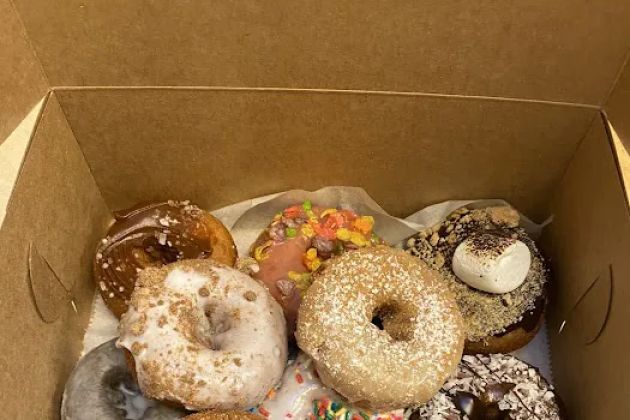 Dough Hut