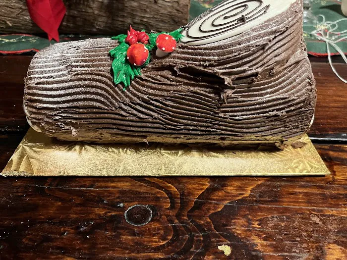 Front Street Bakery Picture 10