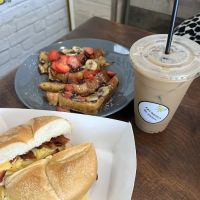 Doz Bagels 7th Street Garden City ico