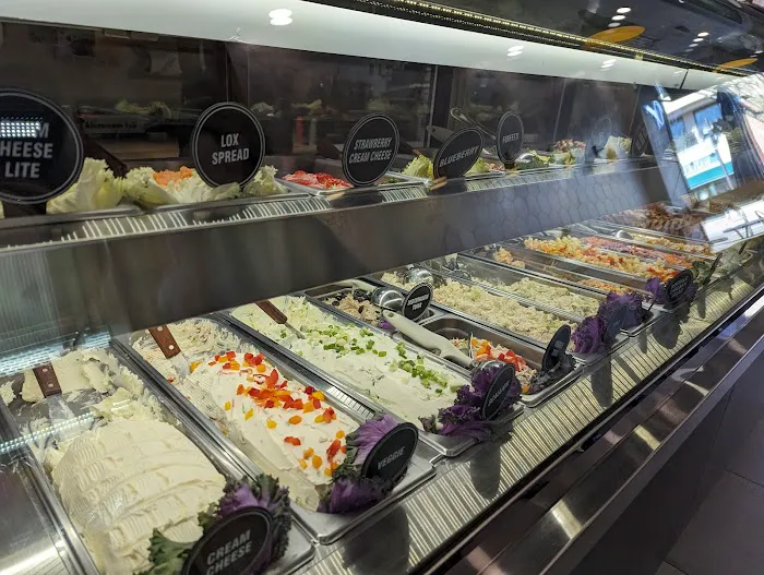 Doz Bagels 7th Street Garden City Picture 8