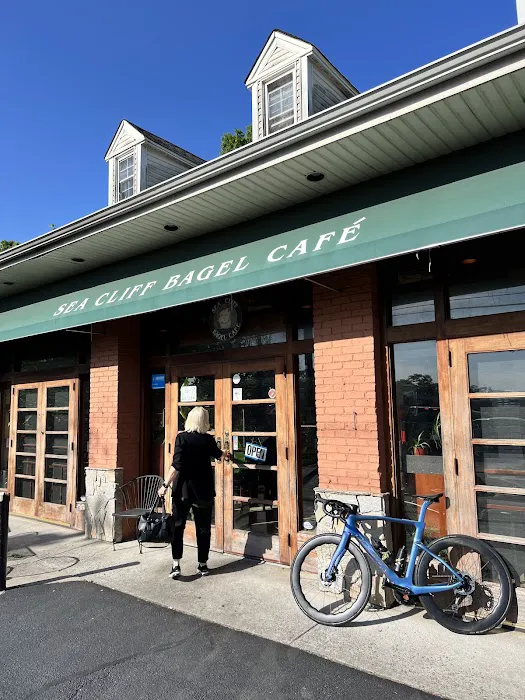 Sea Cliff Bagel Cafe Picture 2