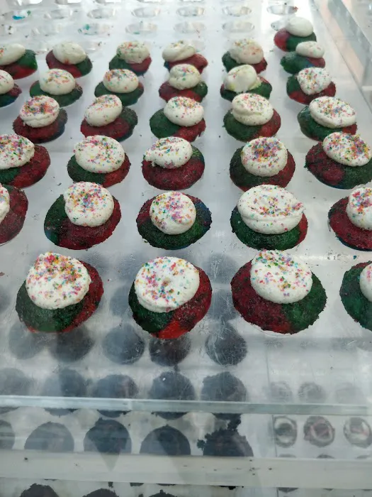 Baked by Melissa Picture 5