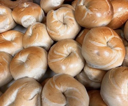 Max Bialystok & Company: Bagels and Deli