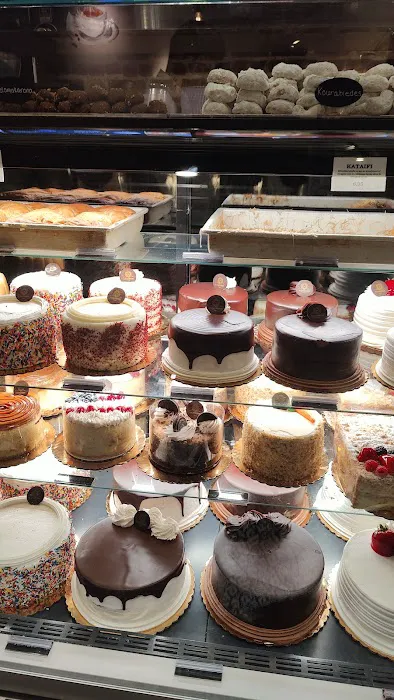 Sugarberry Bakery Cafe Picture 2
