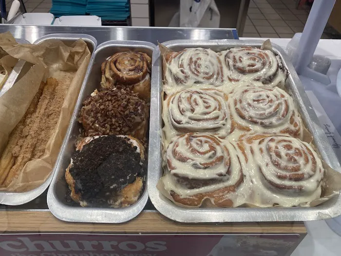 Cinnabon Picture 2
