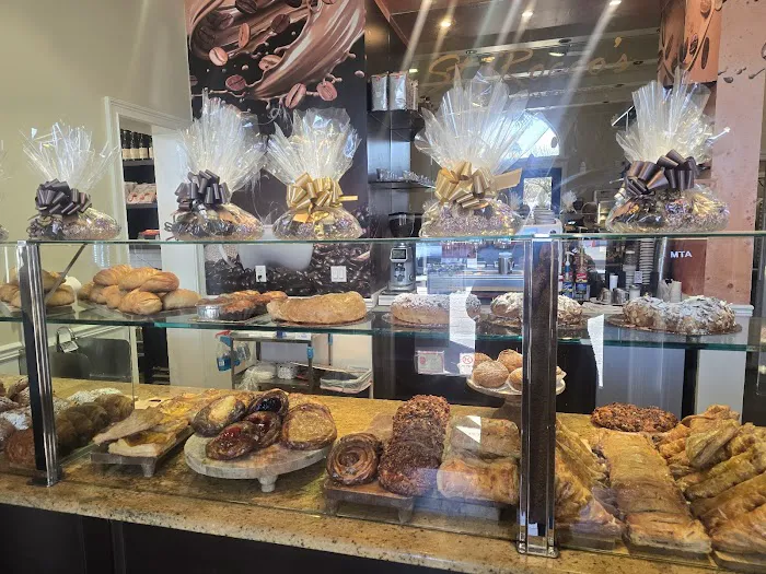 St. Rocco's Bakery Picture 8
