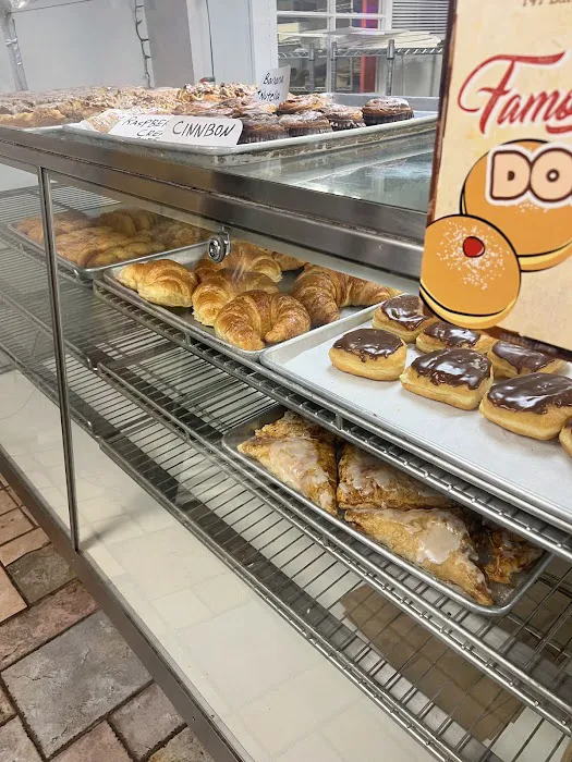 Landing Bakery Picture 5