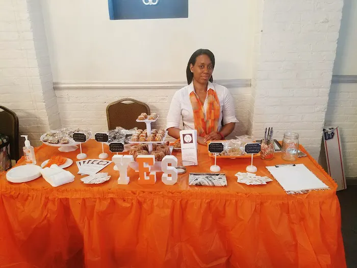 YULONDA'S EDIBLE SENSATIONS, LLC Picture 2