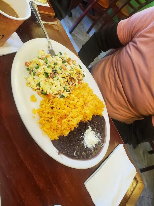 Emilio's Bakery & Coffee Picture 5