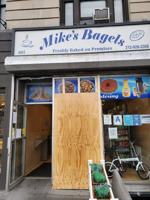 Mike's Bagels Picture 7