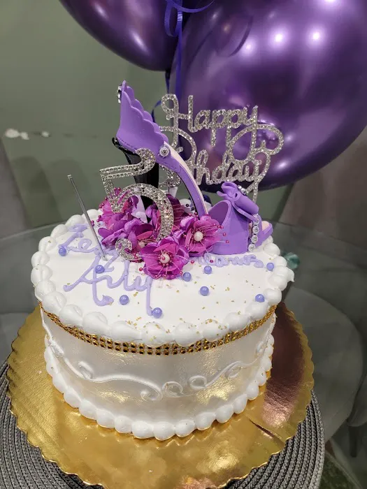 Angela's Cake Picture 6