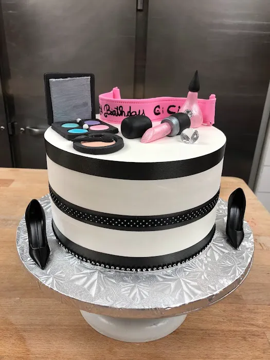 Amor Bakery Picture 8