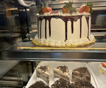 Yummi Bakery