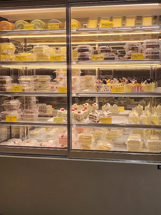 Yummi Bakery Picture 2