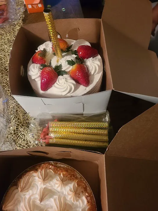 Whistle Stop Desserts Picture 7