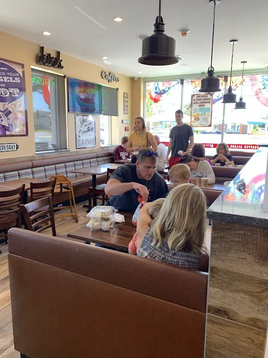 Long Island Bagel Cafe Picture 9