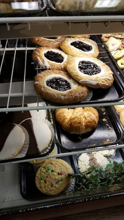 Long Island Bagel Cafe Picture 10