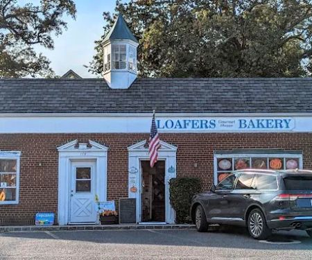 Loafers Bakery & Gourmet Shoppe