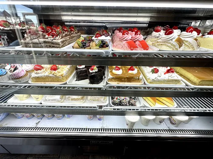 La Sevillana Bakery & Restaurant Picture 2