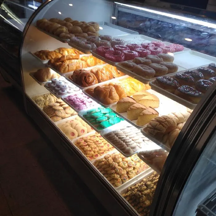 Suspiros Bakery Picture 2