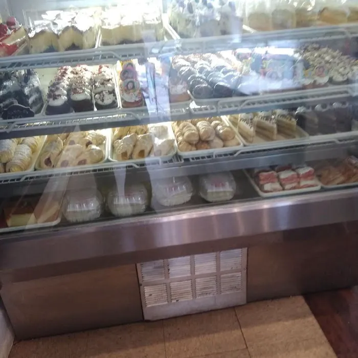 Suspiros Bakery Picture 5