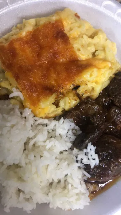 Johnny's Caribbean Bakery & Resturant Picture 4