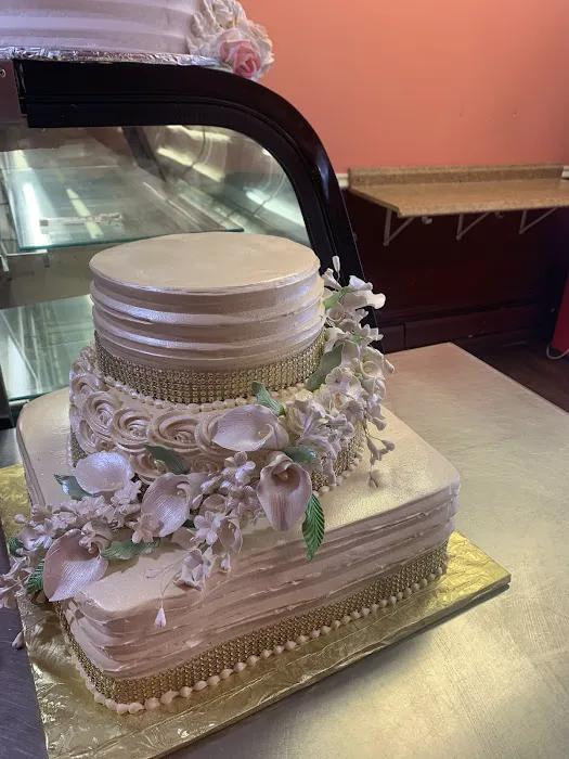 Que Rico Bakery Picture 1