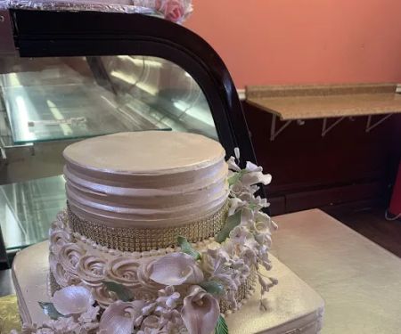 Que Rico Bakery