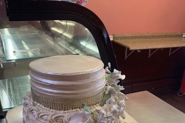 Que Rico Bakery