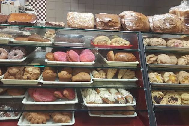 Emmanuel’s Bakery & Deli