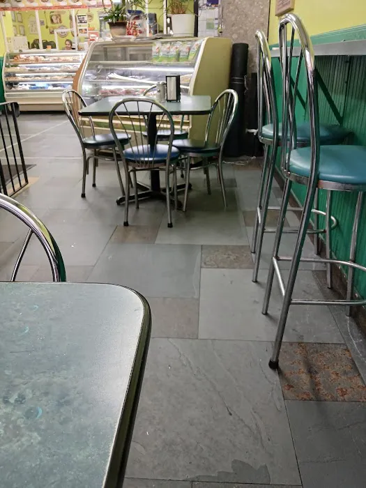 La Calidad Bakery Picture 7