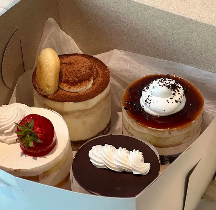 Cream Espresso Bar & Bakery Picture 2