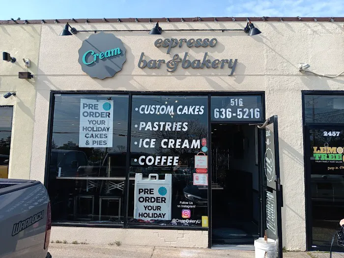 Cream Espresso Bar & Bakery Picture 10