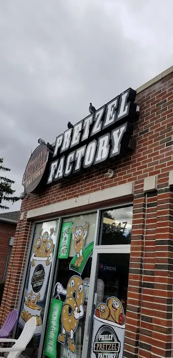 Philly Pretzel Factory Picture 4