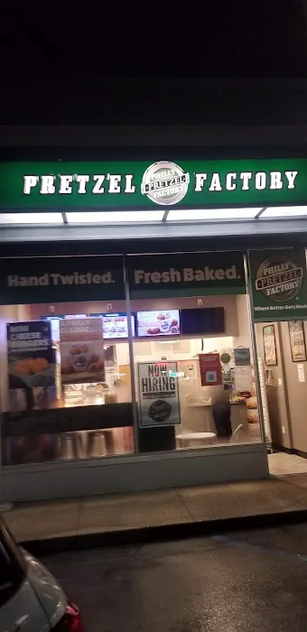 Philly Pretzel Factory Picture 6