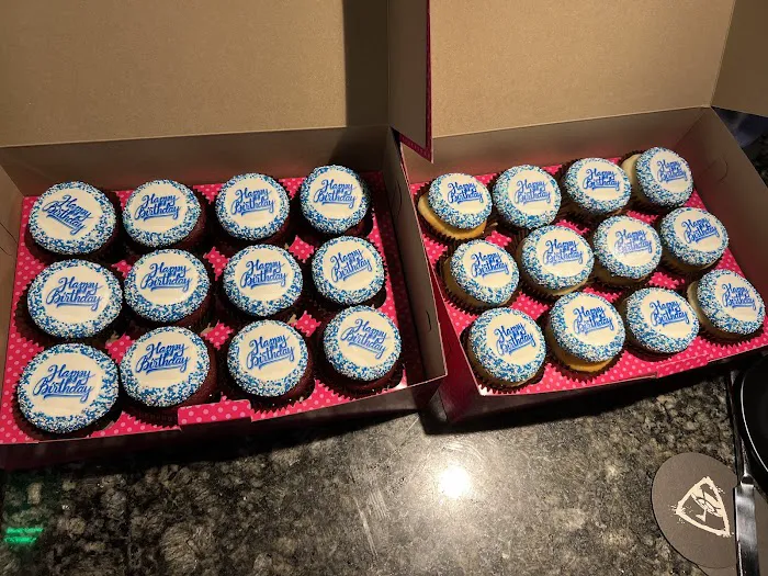 Smallcakes Syosset Picture 4