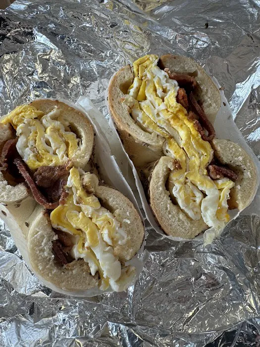 Gabby's Gourmet Bagelatessen Picture 2